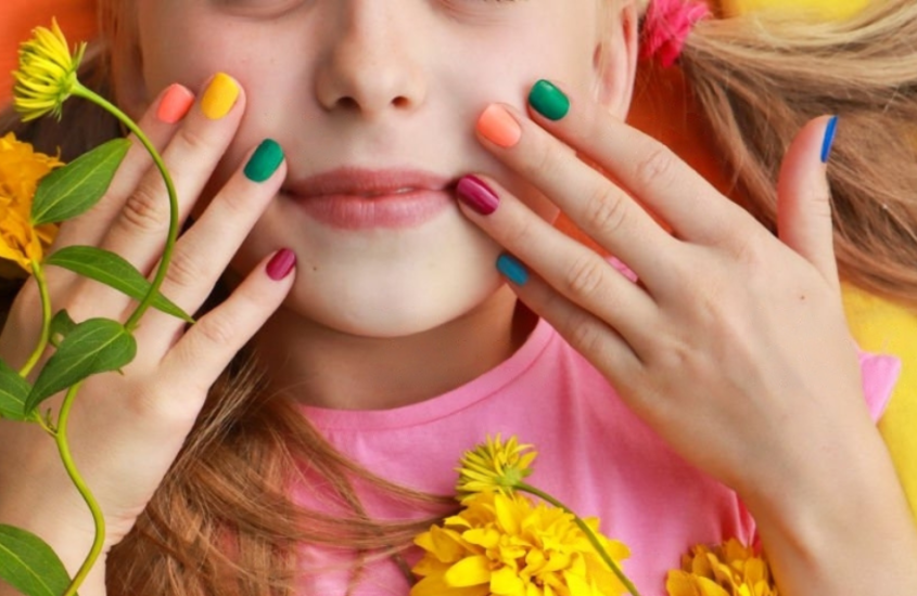 How Old Should You Be To Get Acrylic Nails?