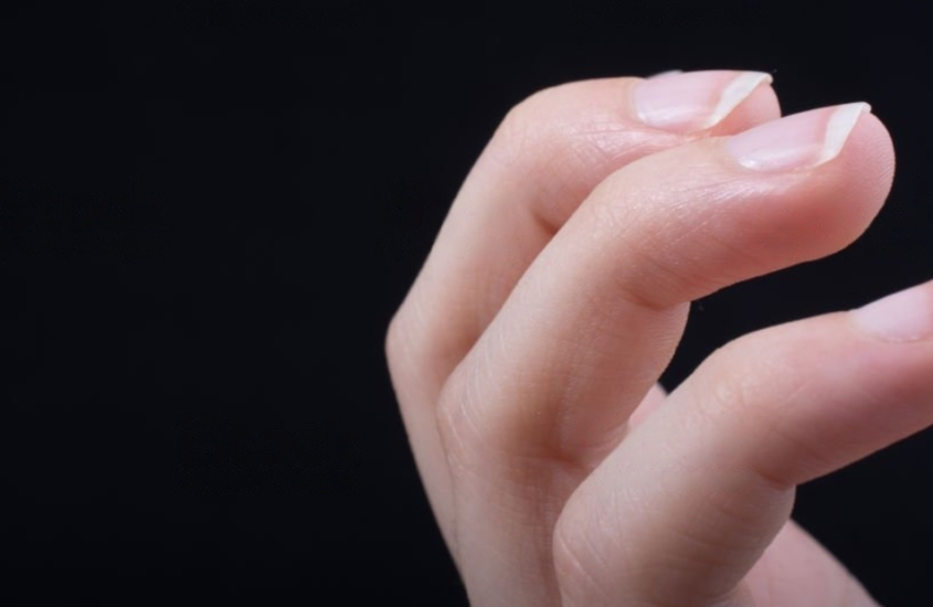 Do Acrylic Nails Go Under Your Skin?
